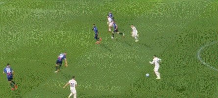 1633295199694045933.gif 世界杯官网指南-【意甲】队长28秒闪击 AC米兰被追2球客胜亚特兰大